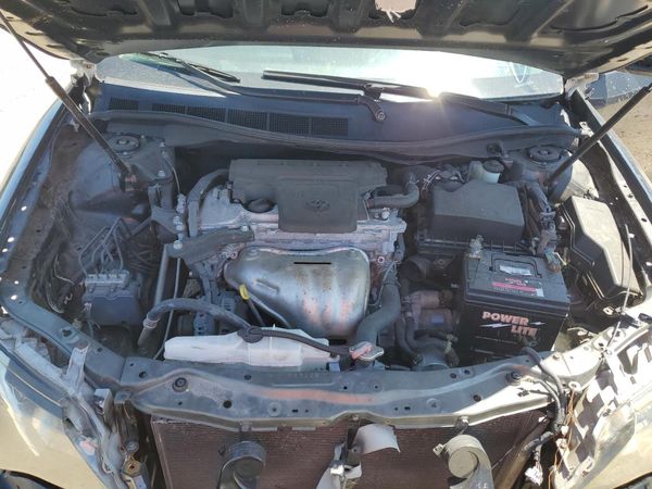 2014 TOYOTA CAMRY