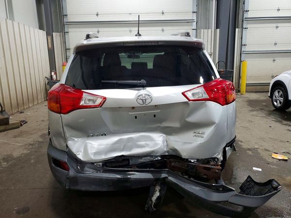 2015 TOYOTA RAV4 XLE (M Grade)