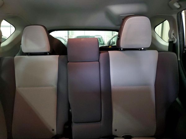 2015 TOYOTA RAV4 XLE (M Grade)