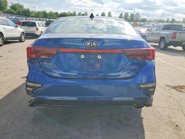 2021 KIA FORTE FE, LXS
