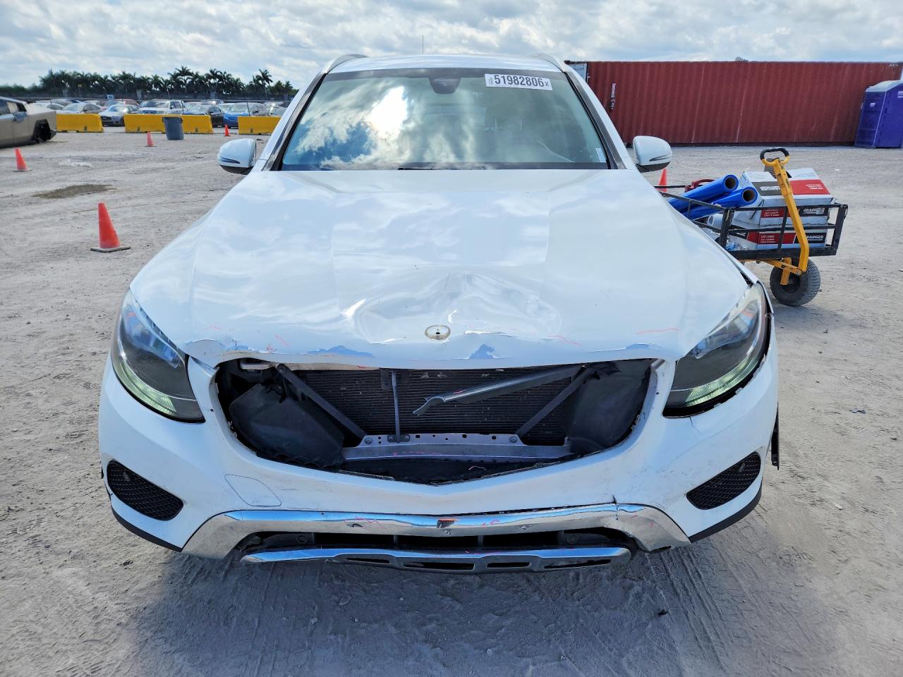2016 MERCEDES-BENZ GLC