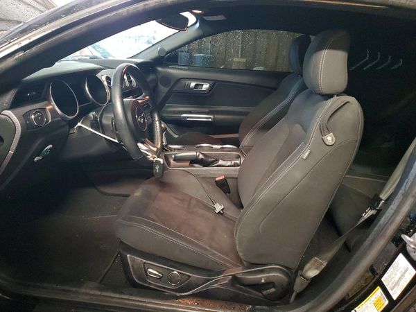 2019 FORD MUSTANG I4 Coupe