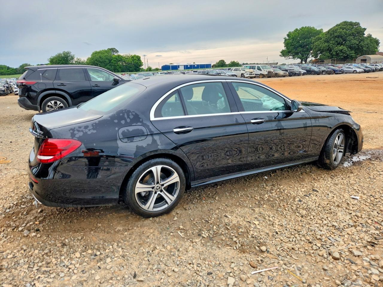 2019 MERCEDES-BENZ E E300-4M