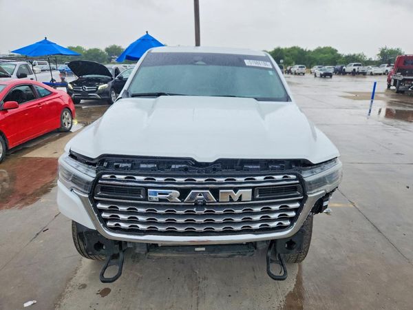 2025 RAM 1500 Limited