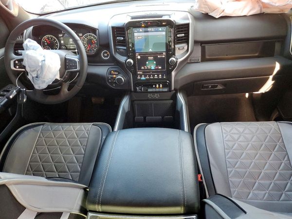 2025 RAM 1500 Big Horn/Lonestar