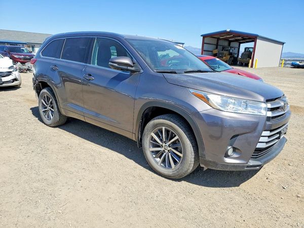 2018 TOYOTA HIGHLANDER SE/XLE