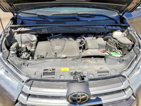 2018 TOYOTA HIGHLANDER SE/XLE