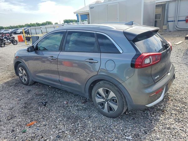 2017 KIA NIRO
