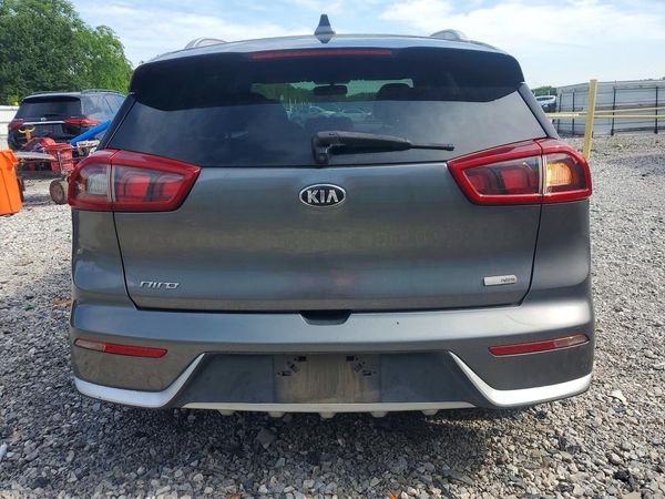 2017 KIA NIRO