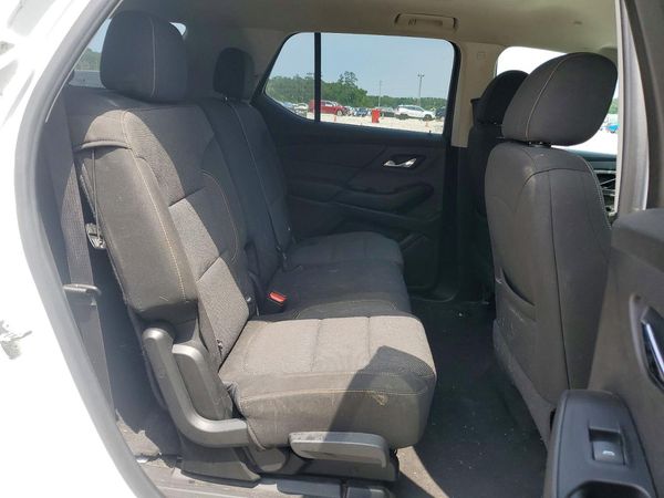 2019 CHEVROLET TRAVERSE LS