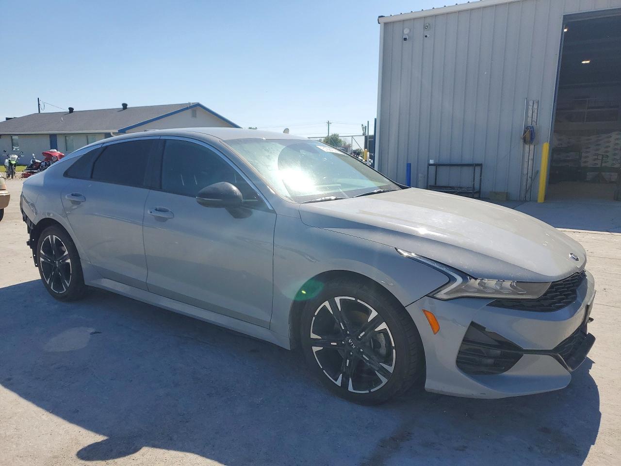 2021 KIA K5 GT-Line