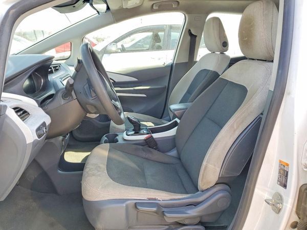 2020 CHEVROLET BOLT LT — DENT