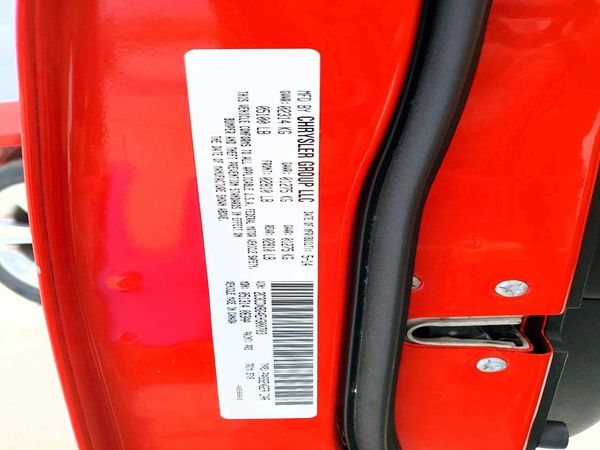 2014 DODGE CHARGER SE