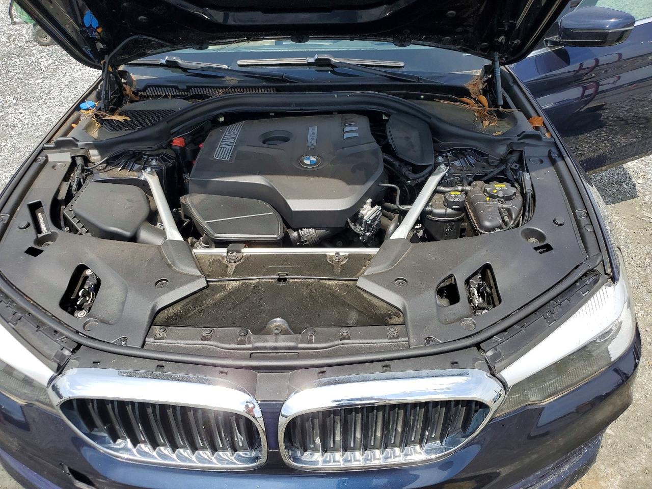 2019 BMW 530