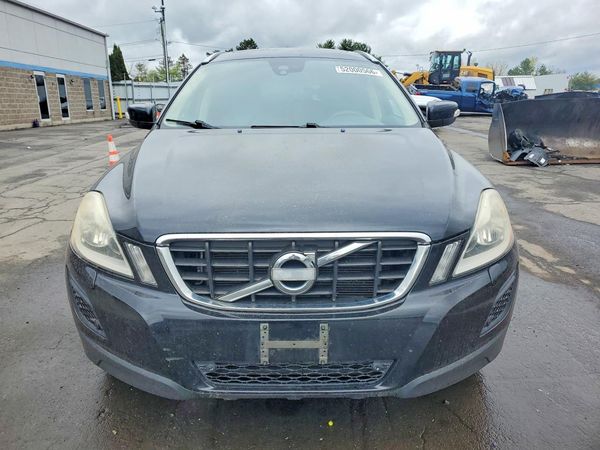 2012 VOLVO XC60