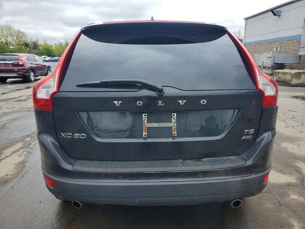 2012 VOLVO XC60