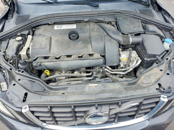 2012 VOLVO XC60