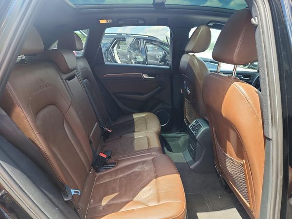 2016 AUDI Q5 quattro Premium Plus
