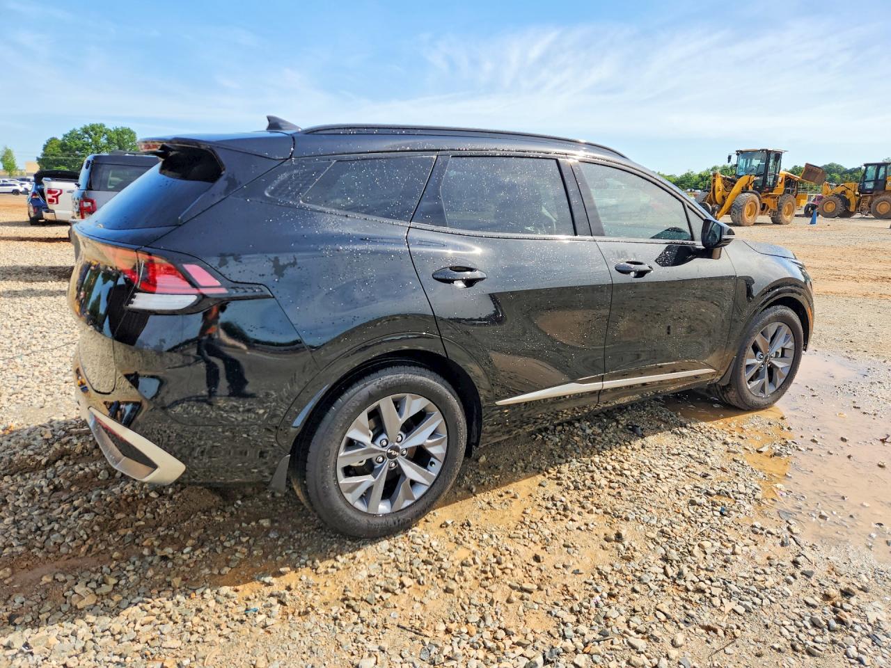 2025 KIA SPORTAGE SX