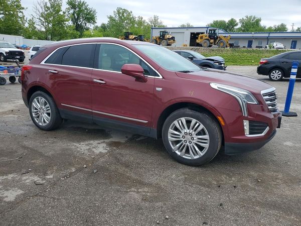 2017 CADILLAC XT5