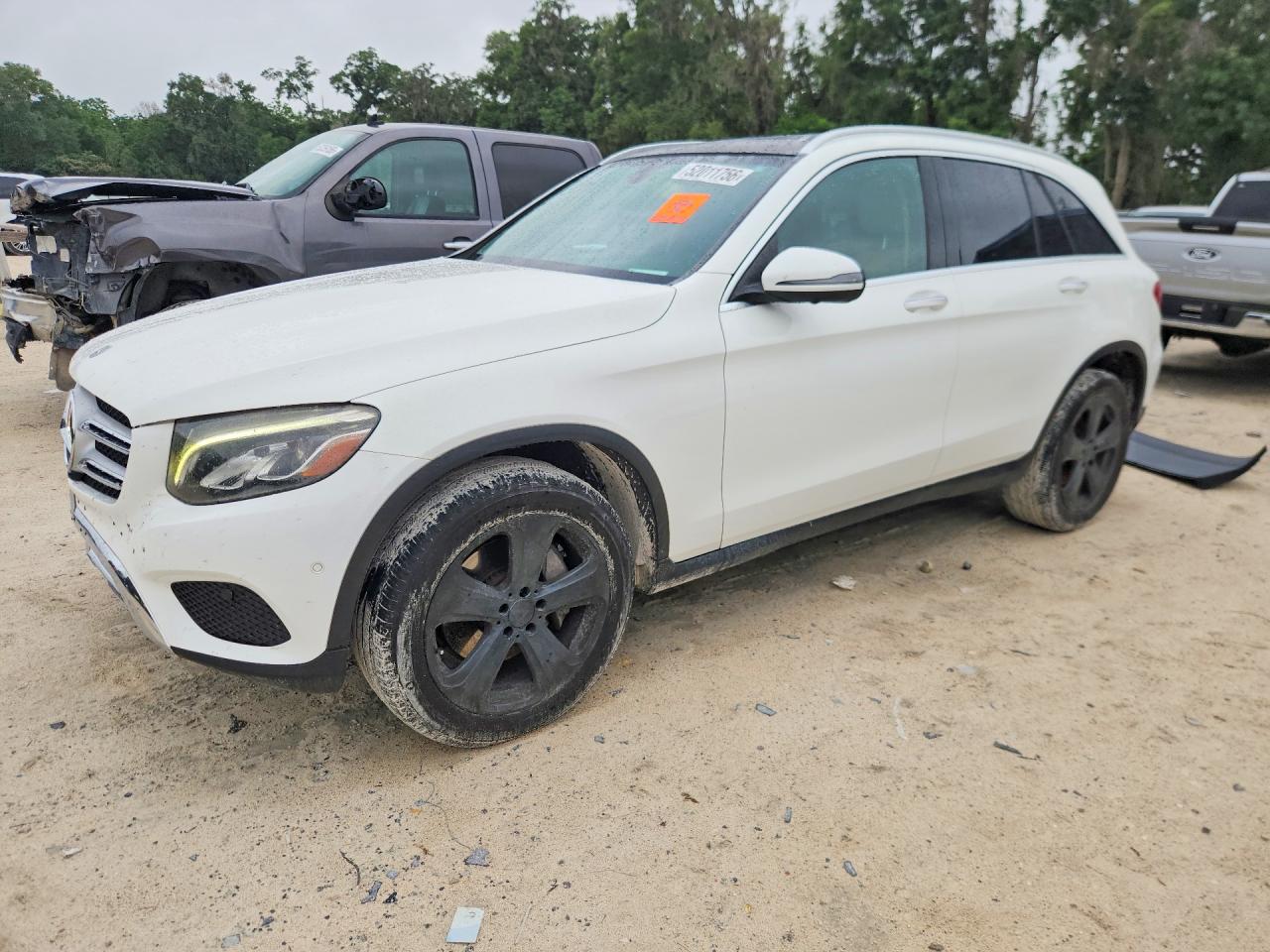 2019 MERCEDES-BENZ GLC GLC300