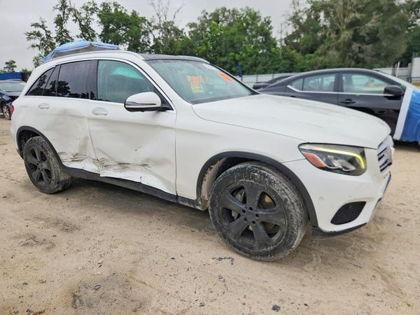 2019 MERCEDES-BENZ GLC GLC300