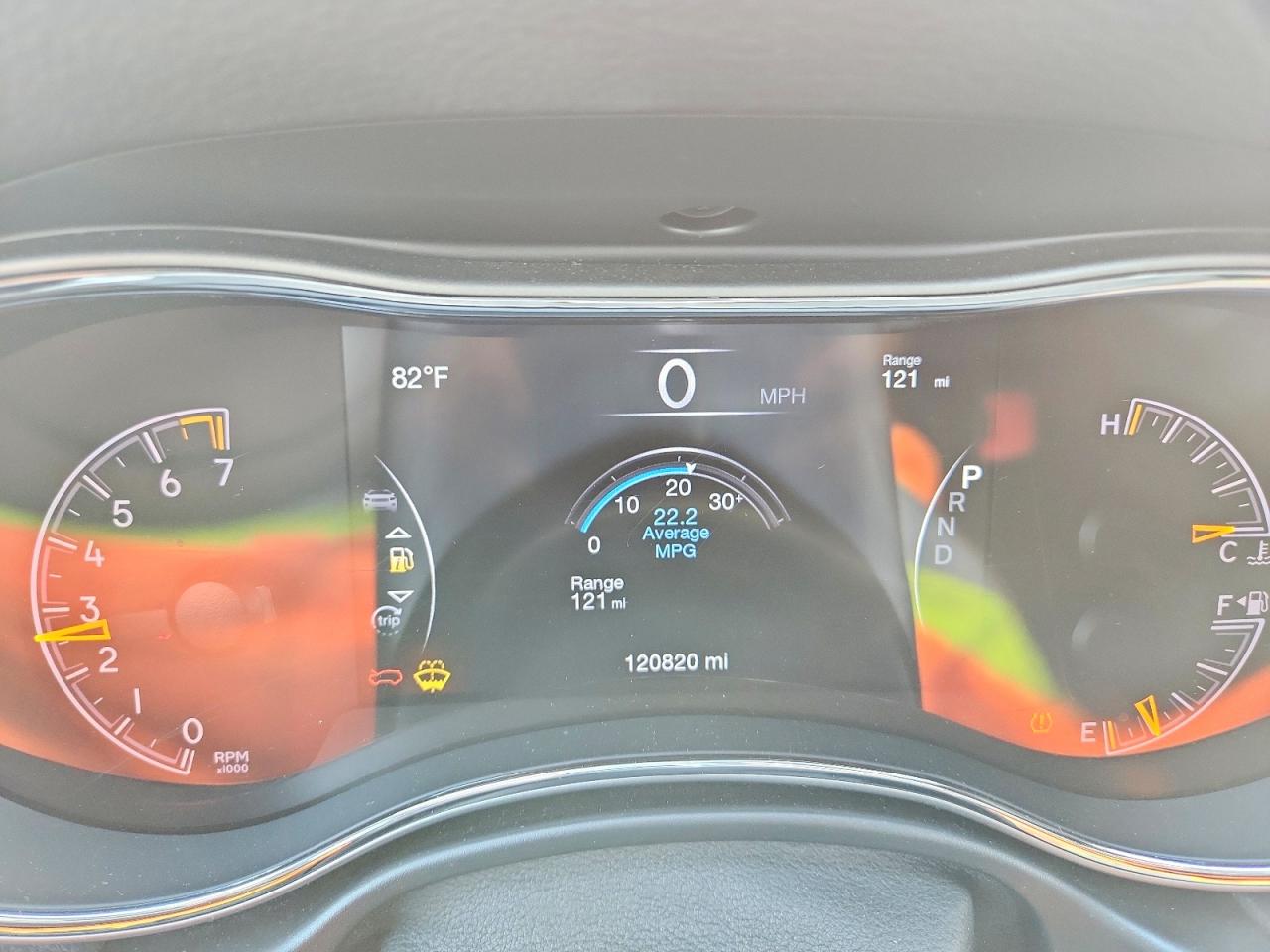2019 JEEP GRAND CHEROKEE LAREDO 4X4