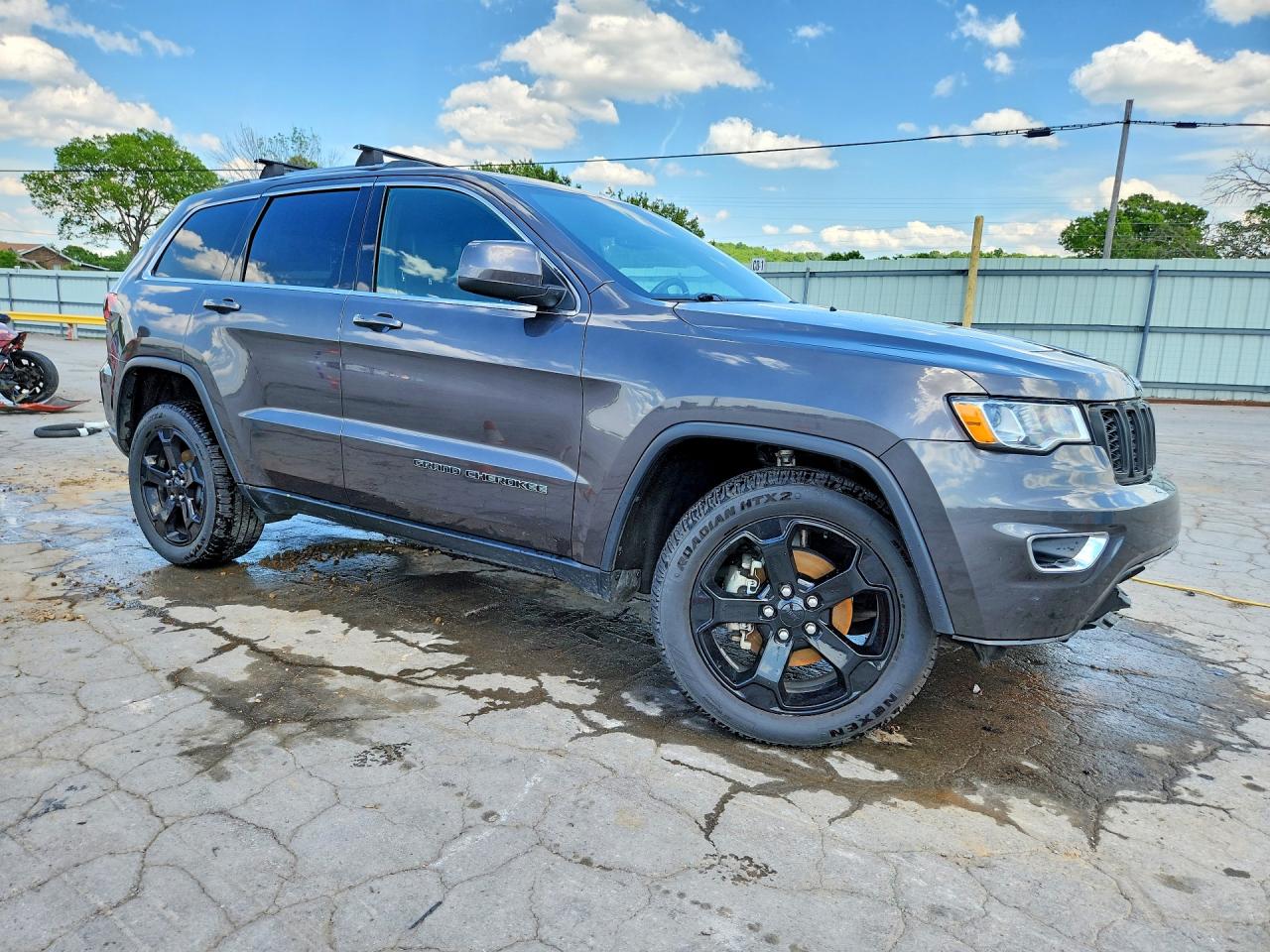 2019 JEEP GRAND CHEROKEE LAREDO 4X4