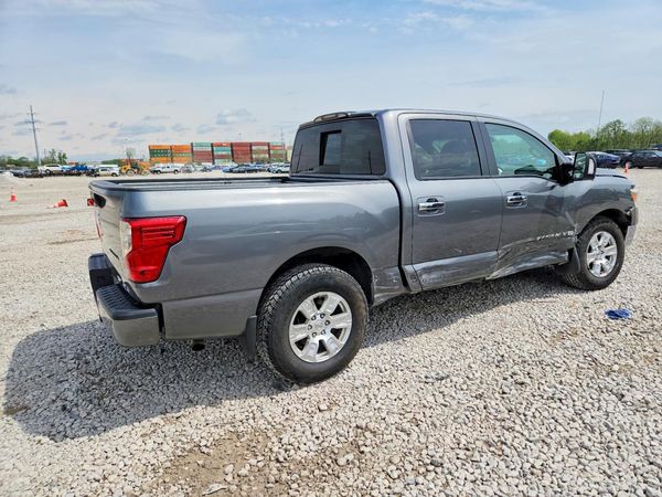 2019 NISSAN TITAN
