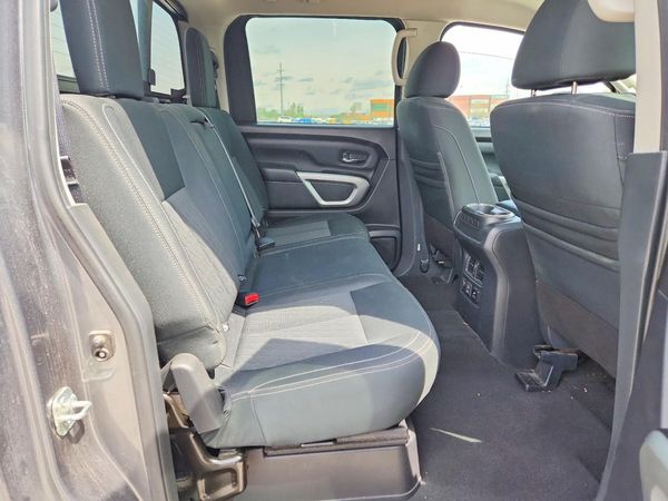 2019 NISSAN TITAN