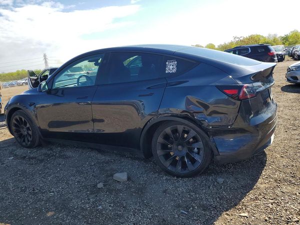2024 TESLA MODEL Y