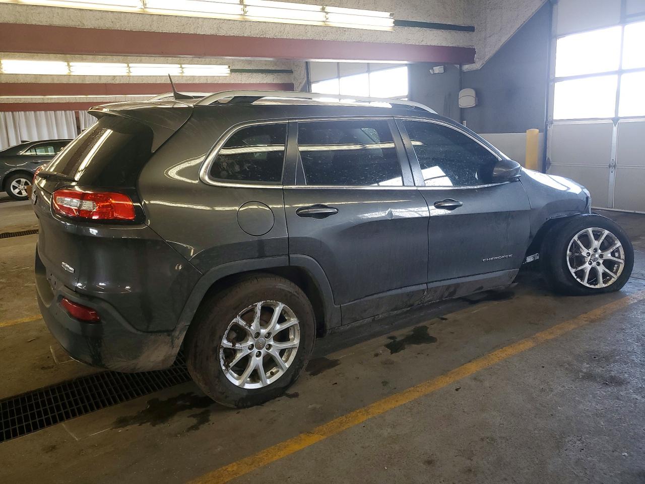 2016 JEEP CHEROKEE LATITUDE 4X4