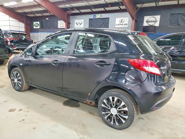 2013 MAZDA MAZDA2 Sport/GX