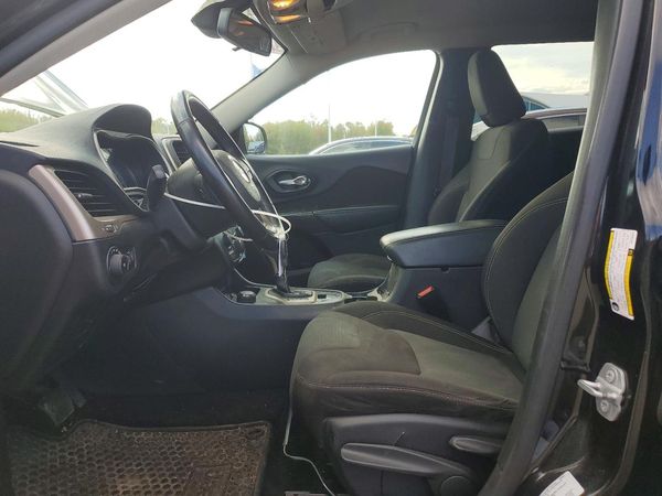 2015 JEEP CHEROKEE LATITUDE 4X4