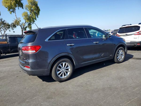 2016 KIA SORENTO