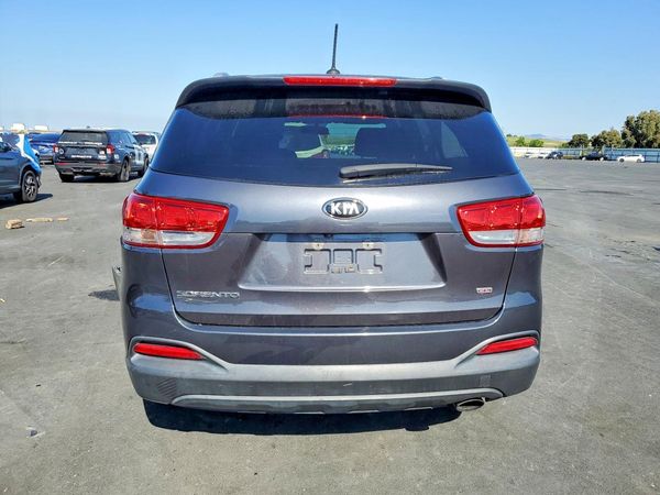 2016 KIA SORENTO