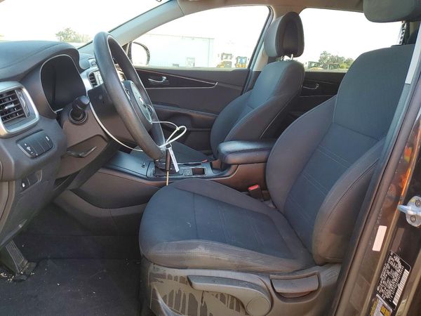2016 KIA SORENTO