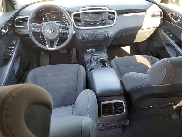 2016 KIA SORENTO