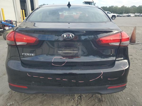 2018 KIA FORTE