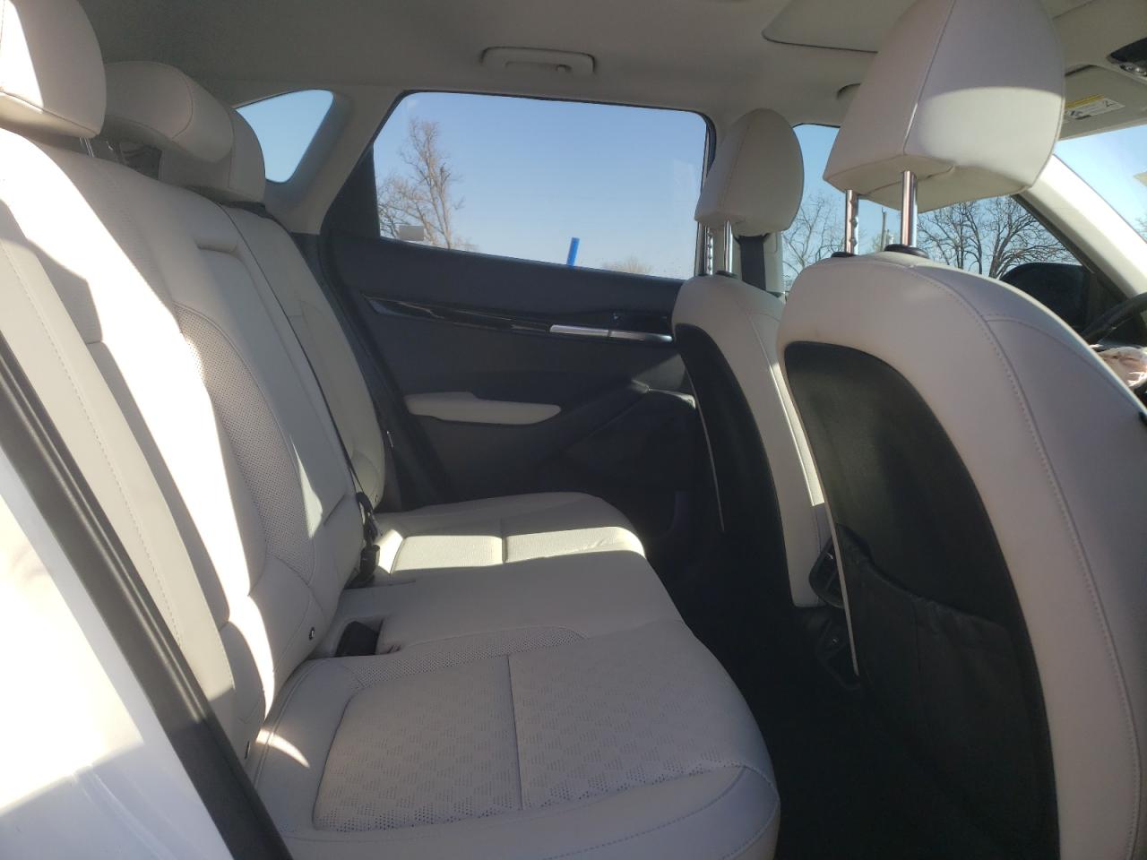 2023 KIA SELTOS EX