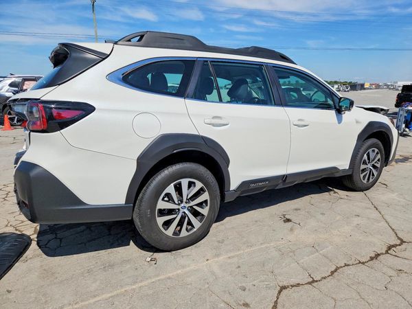2025 SUBARU OUTBACK