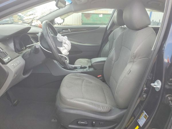2014 HYUNDAI SONATA