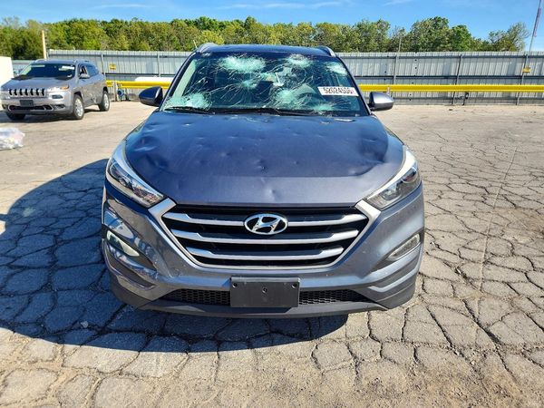 2017 HYUNDAI TUCSON