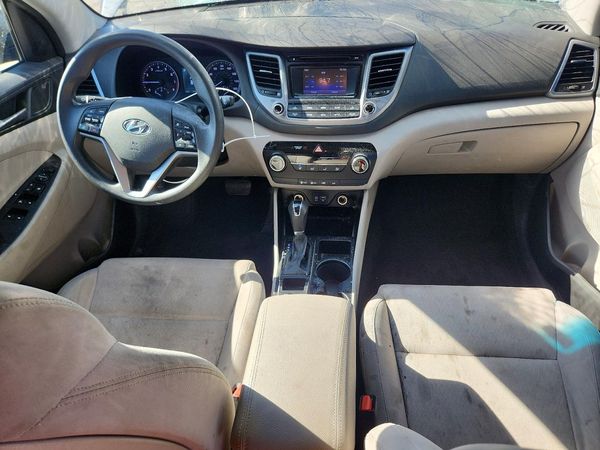 2017 HYUNDAI TUCSON