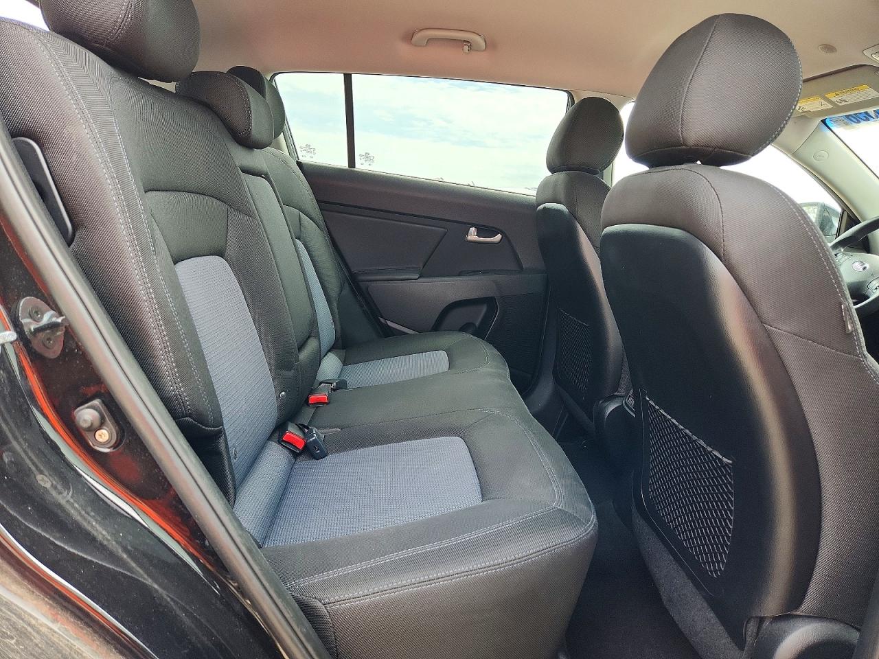 2016 KIA SPORTAGE LX w/Popular Pkg