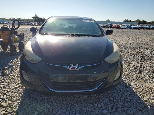 2012 HYUNDAI ELANTRA