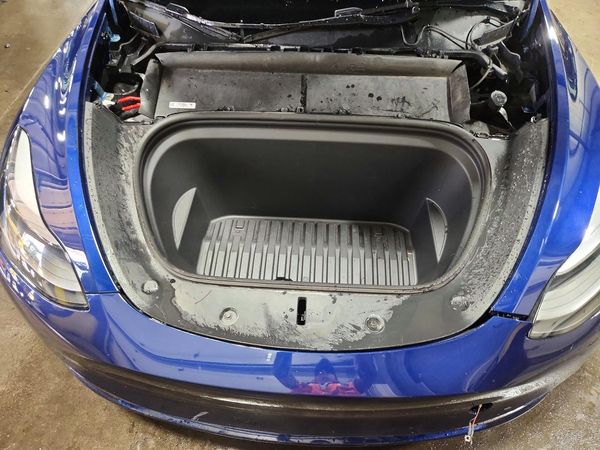 2023 TESLA MODEL Y — Engine bay