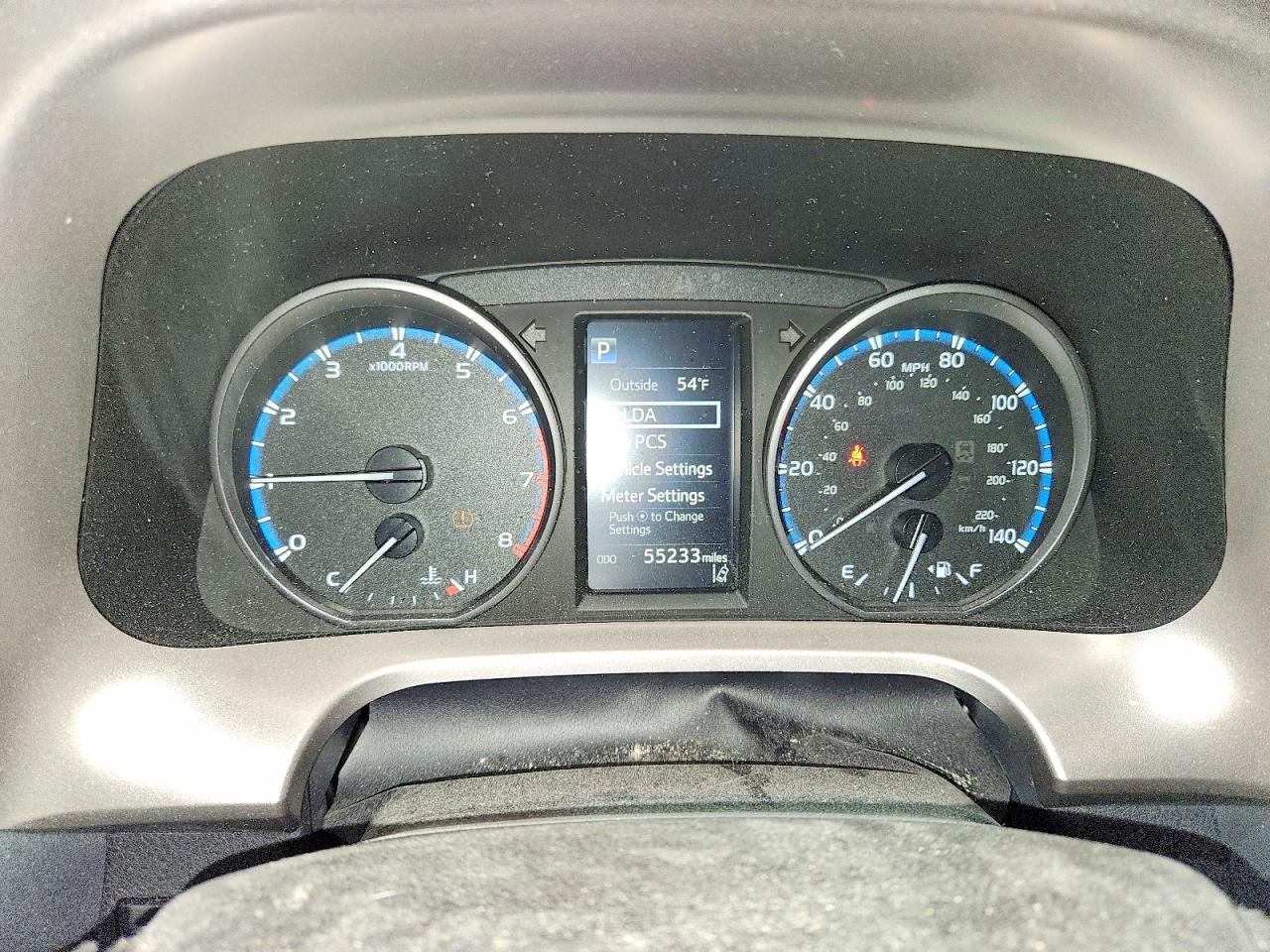 2018 TOYOTA RAV4 LE