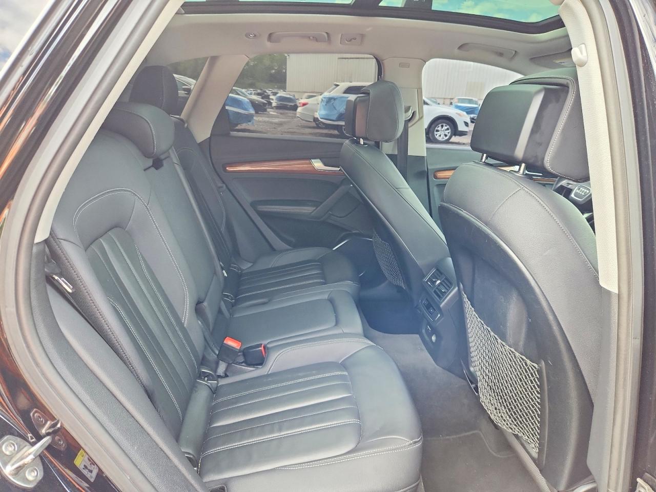 2021 AUDI Q5 quattro Premium Plus