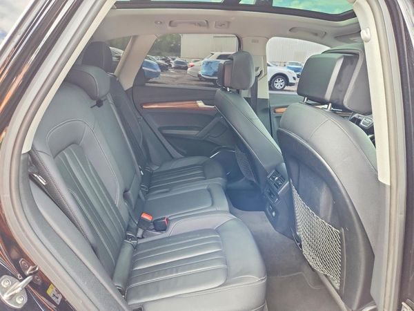 2021 AUDI Q5 quattro Premium Plus
